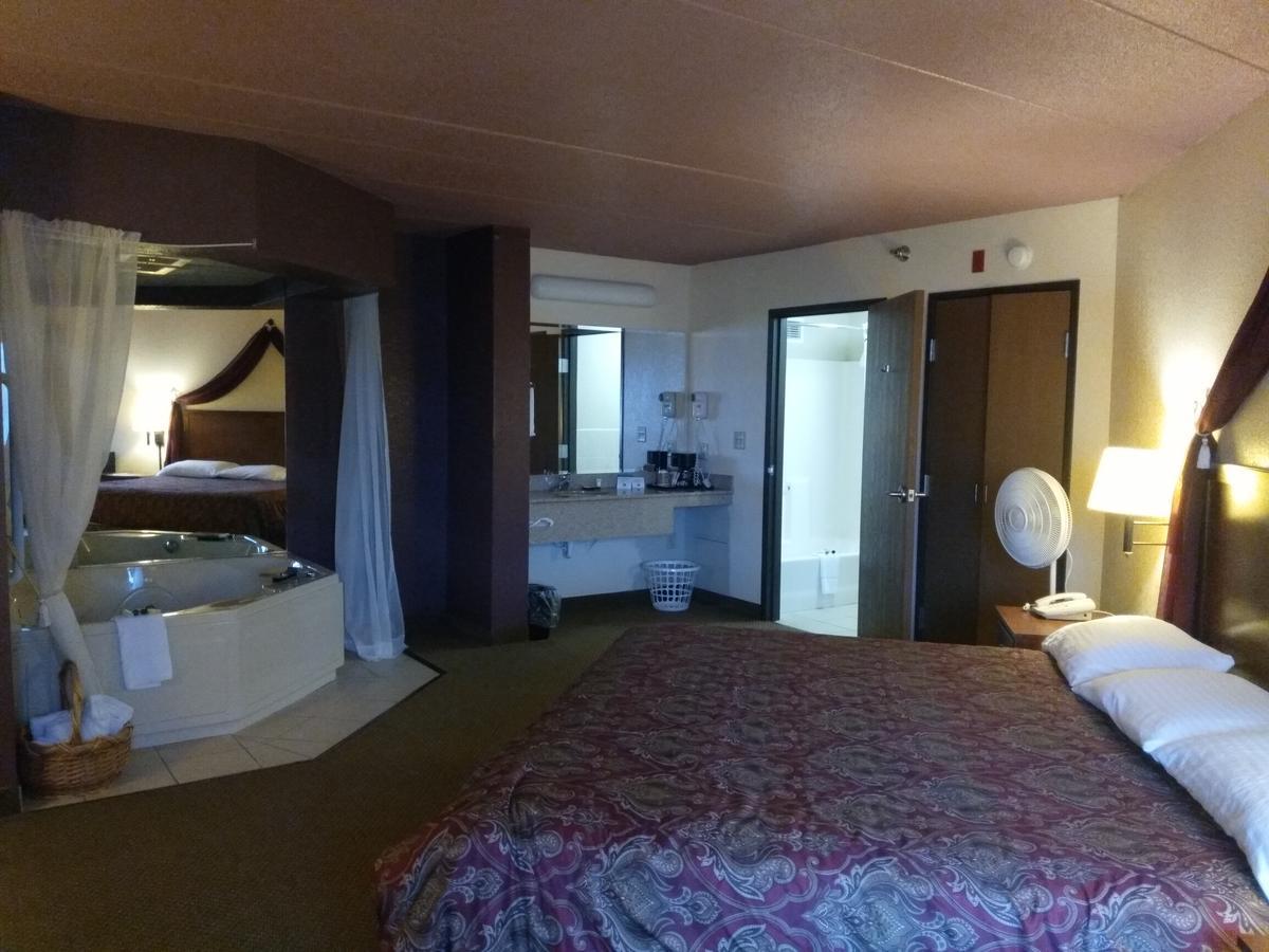 Madelia Hotel & Suites Dış mekan fotoğraf