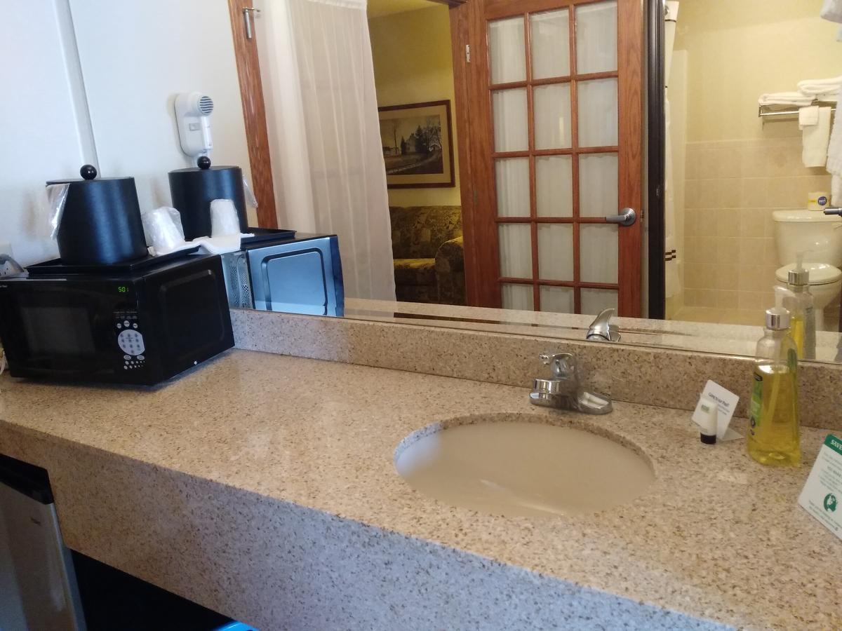 Madelia Hotel & Suites Dış mekan fotoğraf