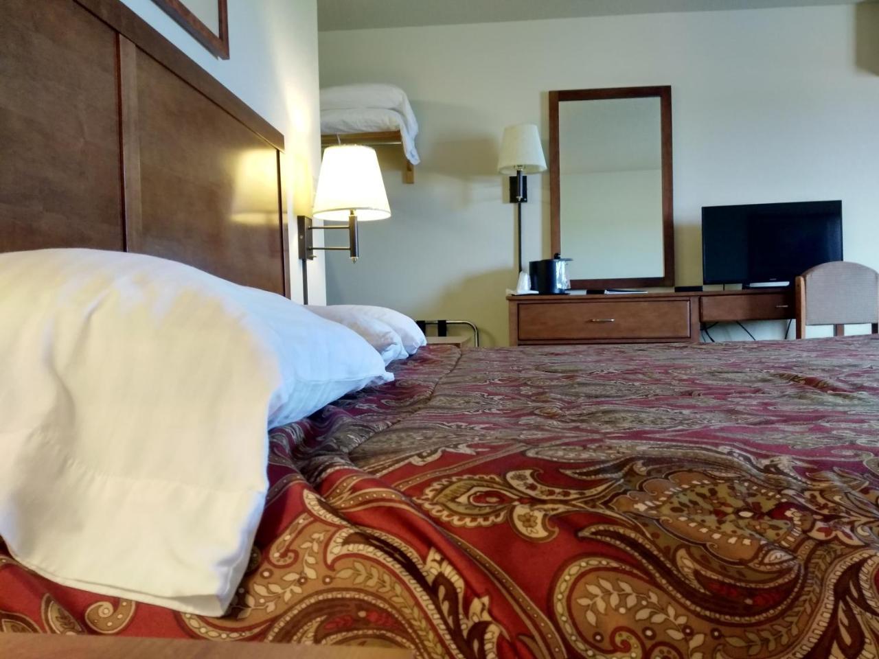 Madelia Hotel & Suites Dış mekan fotoğraf