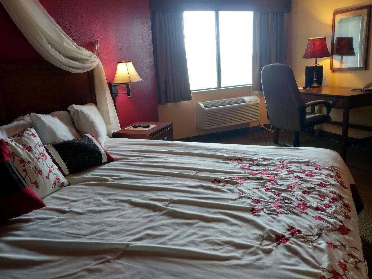 Madelia Hotel & Suites Dış mekan fotoğraf