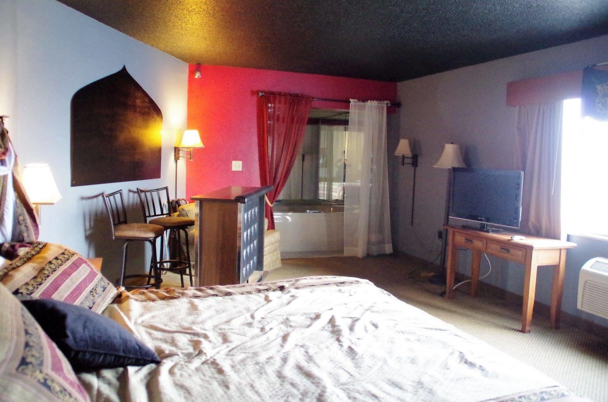 Madelia Hotel & Suites Dış mekan fotoğraf